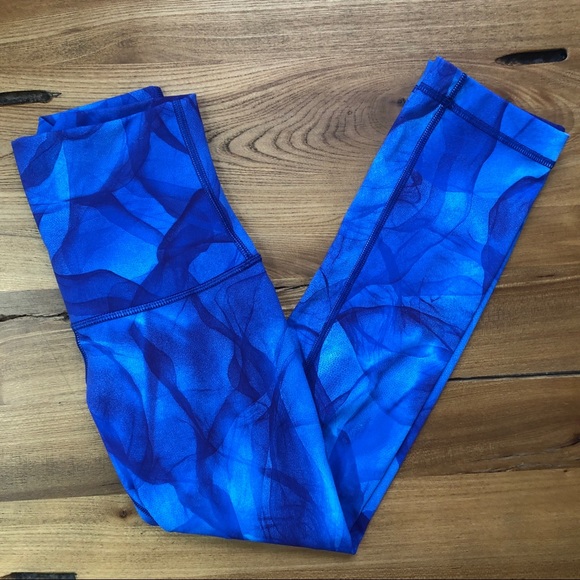 Lululemon Wunder Under Crop (Hi-Rise) (21") Midnight Tulle Multi Luxtreme - Picture 8 of 13